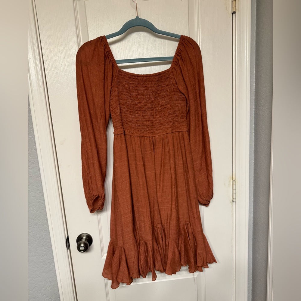 Short to mid length dress flowy dress